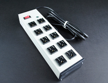 UL210BC | UL210B Plug-In Outlet Center Unit Series