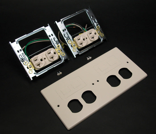 G4047-2WWFF | 4047 Four Gang Cover With Two Duplex and Two Modular Furniture Openings Series