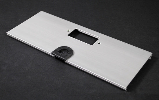AL5256-GZ | AL5200 Large Multi-Channel Raceway GFCI and Mouse Hole Device Cover Plate Series