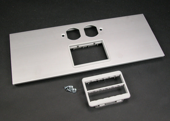 AL5256-DMABRT | AL5200 Large Multi-Channel Raceway Duplex and Ortronics Cover Plate Series
