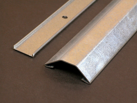 1500-10 | 1500 Series Overfloor Raceway Base and Cover Series