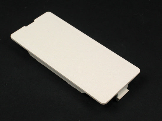 5507B-BK | 5500 Blank Faceplate Fitting Series