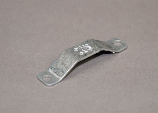 1504 | 1500 Series Overfloor Raceway Strap Series