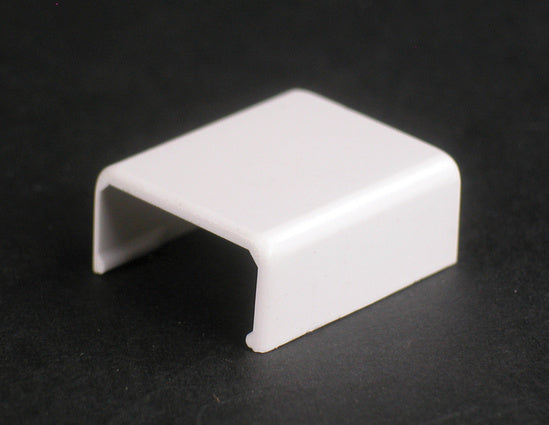 2706-WH | 2706 Uniduct® 2700 Series Cover Clip Fitting Series