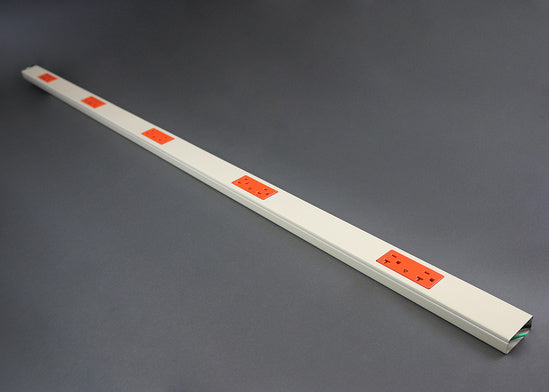 24S7212IGX99IV | V2400 Series Steel Plugmold® Multioutlet Strip Series