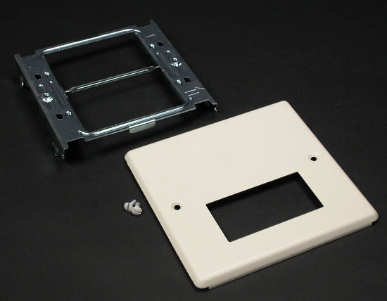 V4047RX | 4047 Two Gang Cover Single Rectangular Opening Series